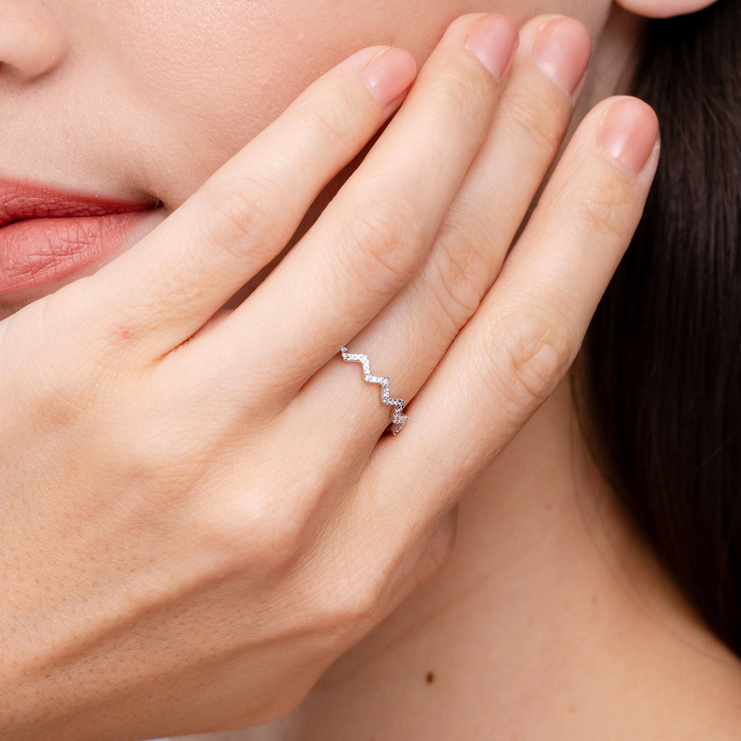 Classic Round Diamond Zig Zag Ring | Angara India
