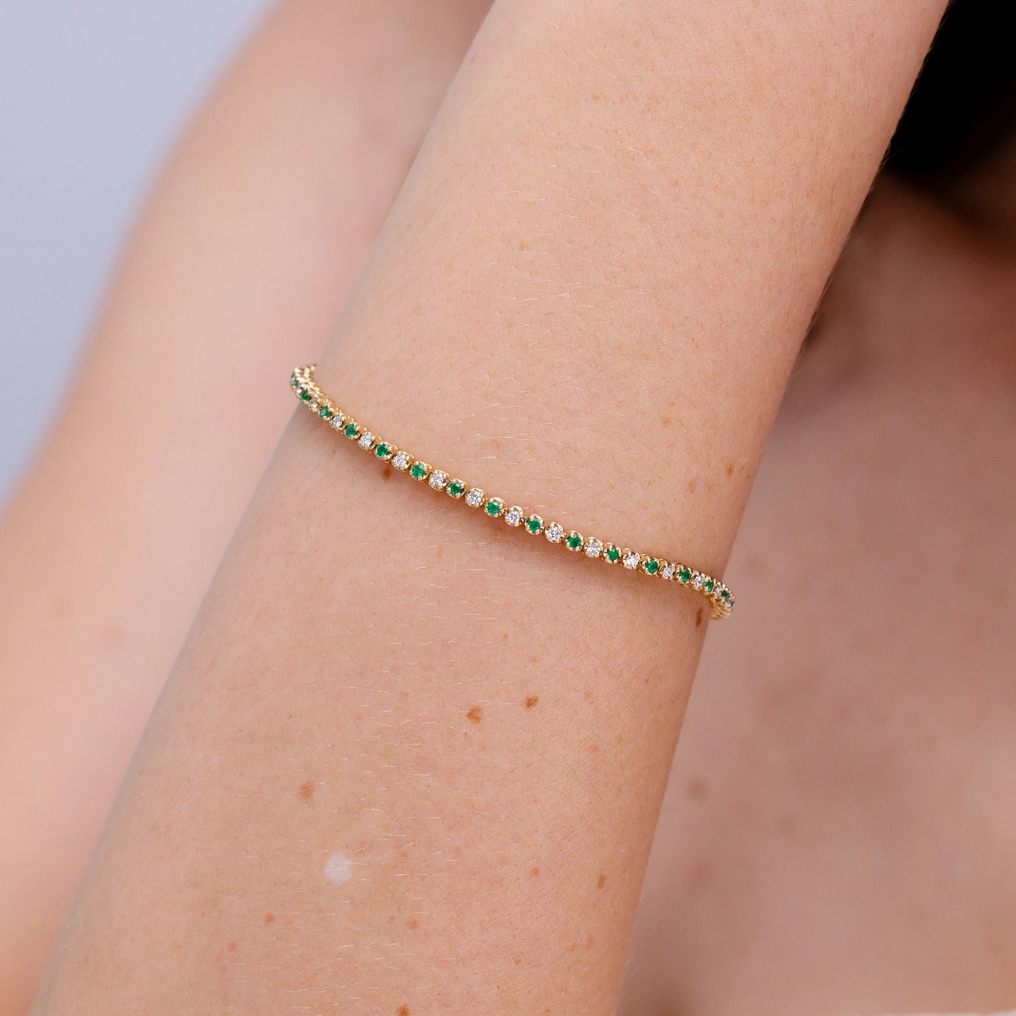 Classic Round Emerald and Diamond Tennis Bracelet