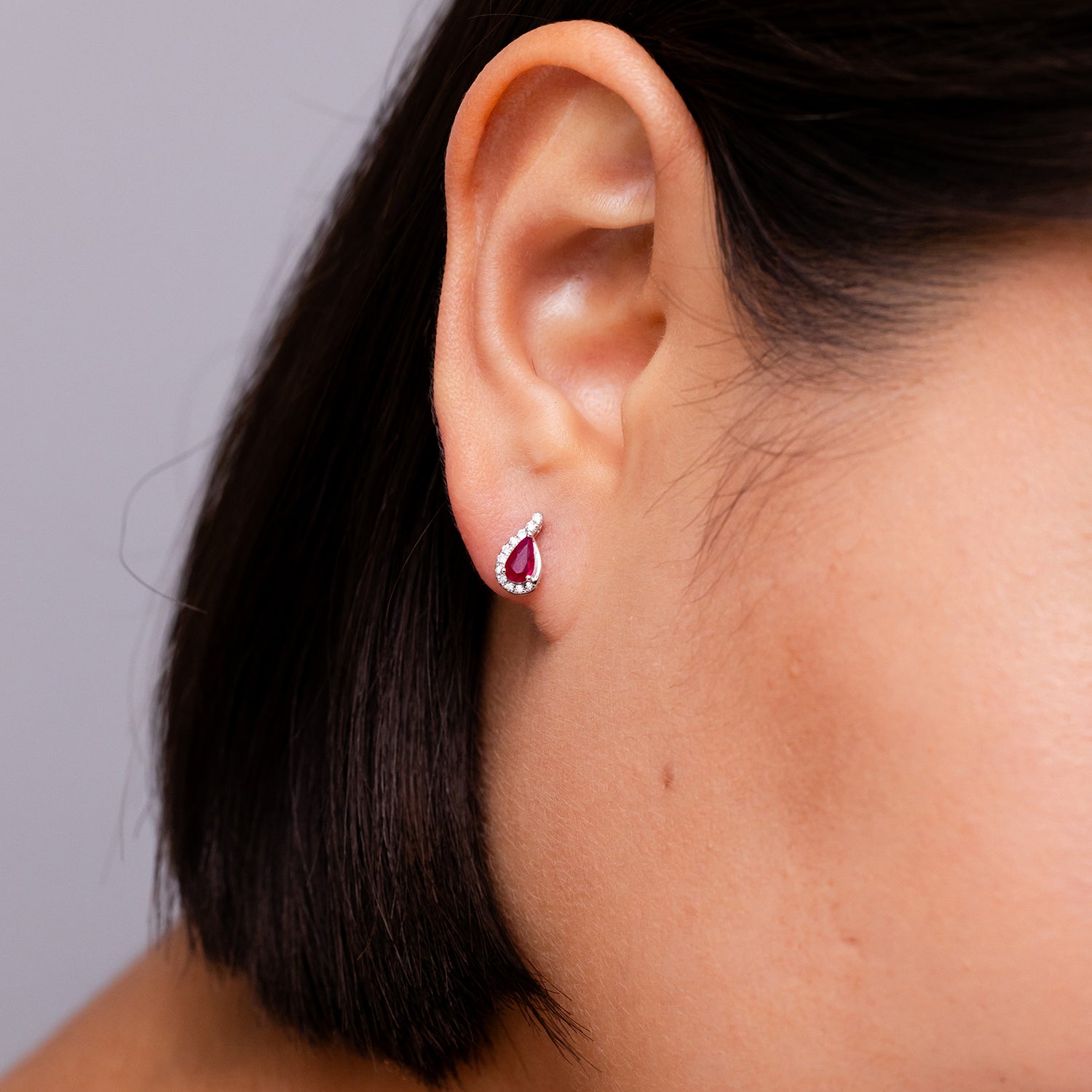 Ruby♥୨୧˙˳⋆﻿　1225 ZAVERI PEARLS Ruby Color Stones Studded Necklace Set For