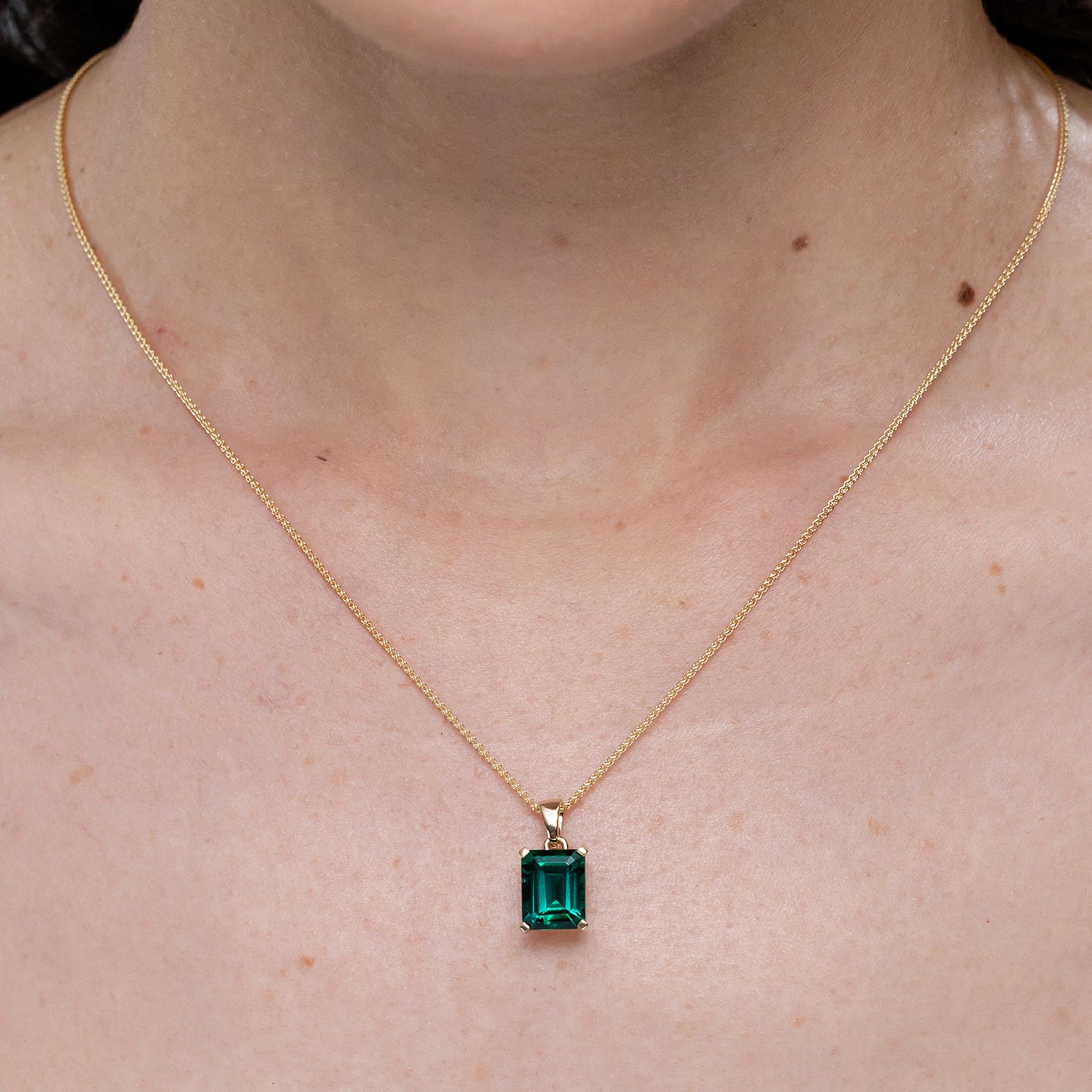 LSP1749E lifestyle image