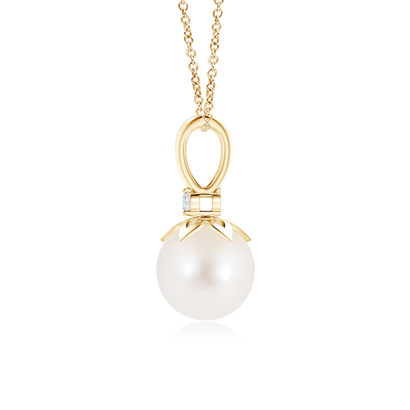 8mm AAA Freshwater Pearl V-Bale Pendant with Diamond in Yellow Gold